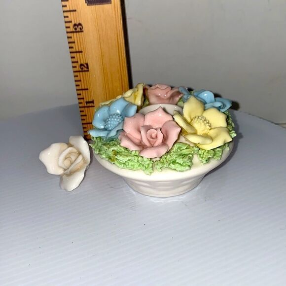 Vintage Norcrest Japan Porcelain Tapered Candle Holder Porcelain Pastel Flowers - Picture 8 of 13